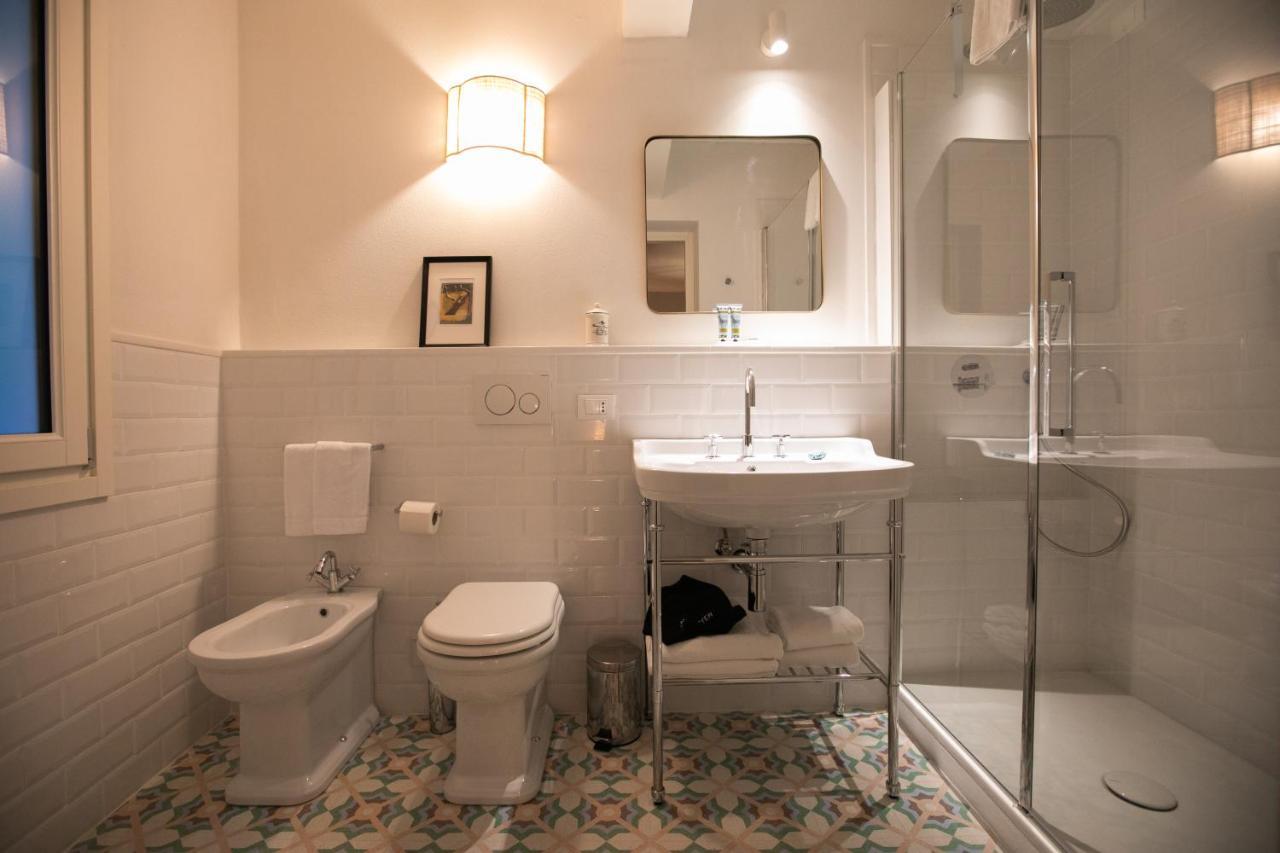 Lunaria Suites - Fyodor Dostoyevsky'S House Florence Luaran gambar
