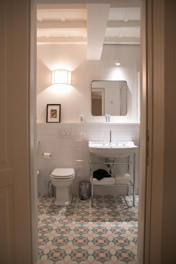 Lunaria Suites - Fyodor Dostoyevsky'S House Florence Luaran gambar